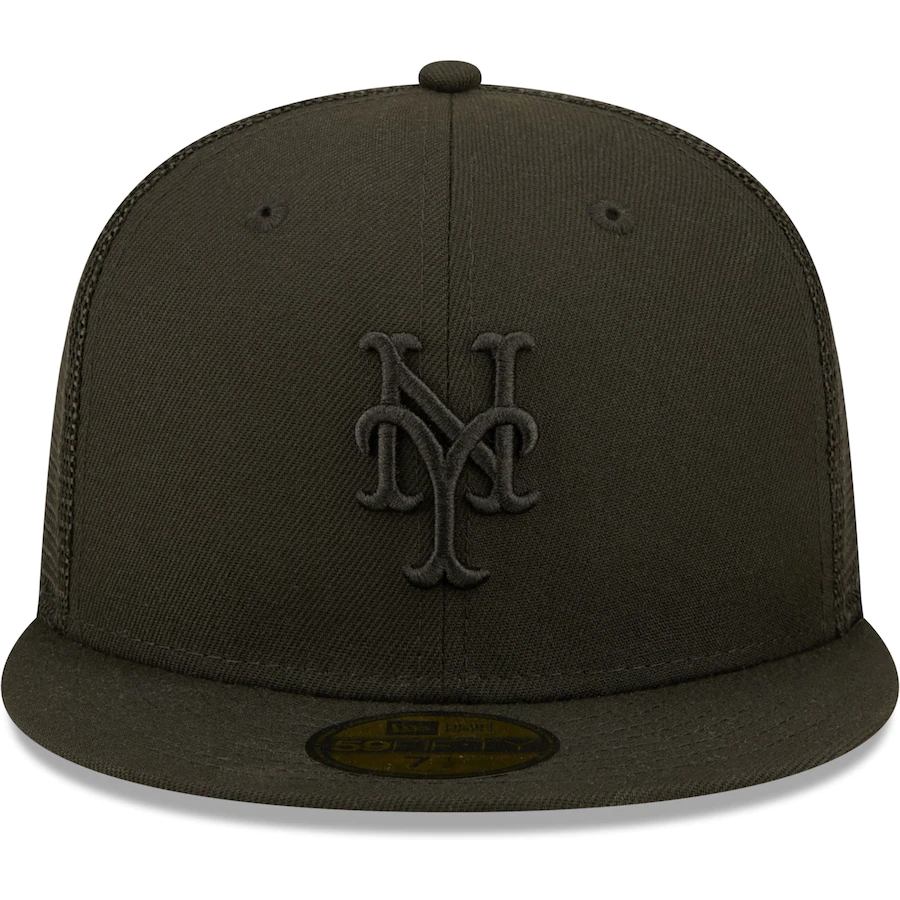 New Era New York Mets Blackout Trucker 59FIFTY Fitted Hat