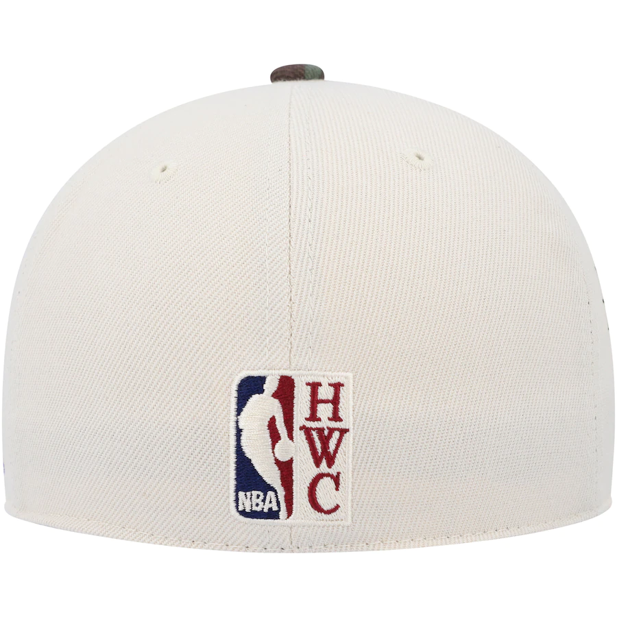 Mitchell & Ness Milwaukee Bucks Cream/Camo Hardwood Classics 40th Anniversary Off White Camo Fitted Hat