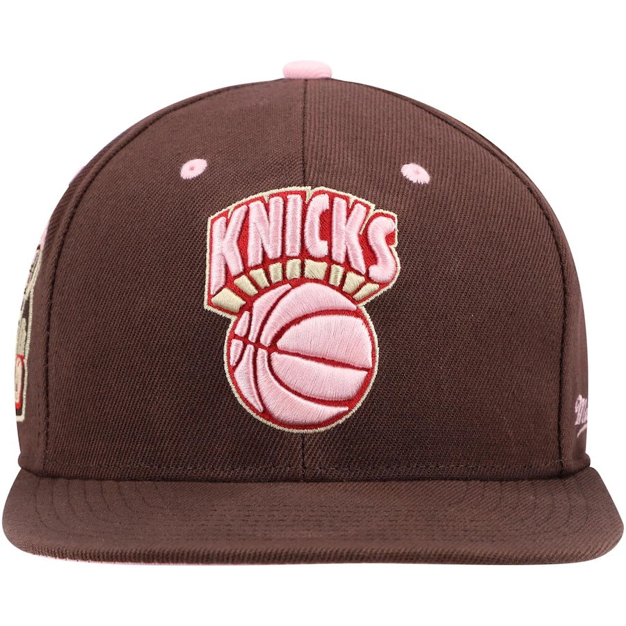 Mitchell & Ness New York Knicks Brown 1998 All-Star Weekend Hardwood Classics Brown Sugar Bacon Fitted Hat