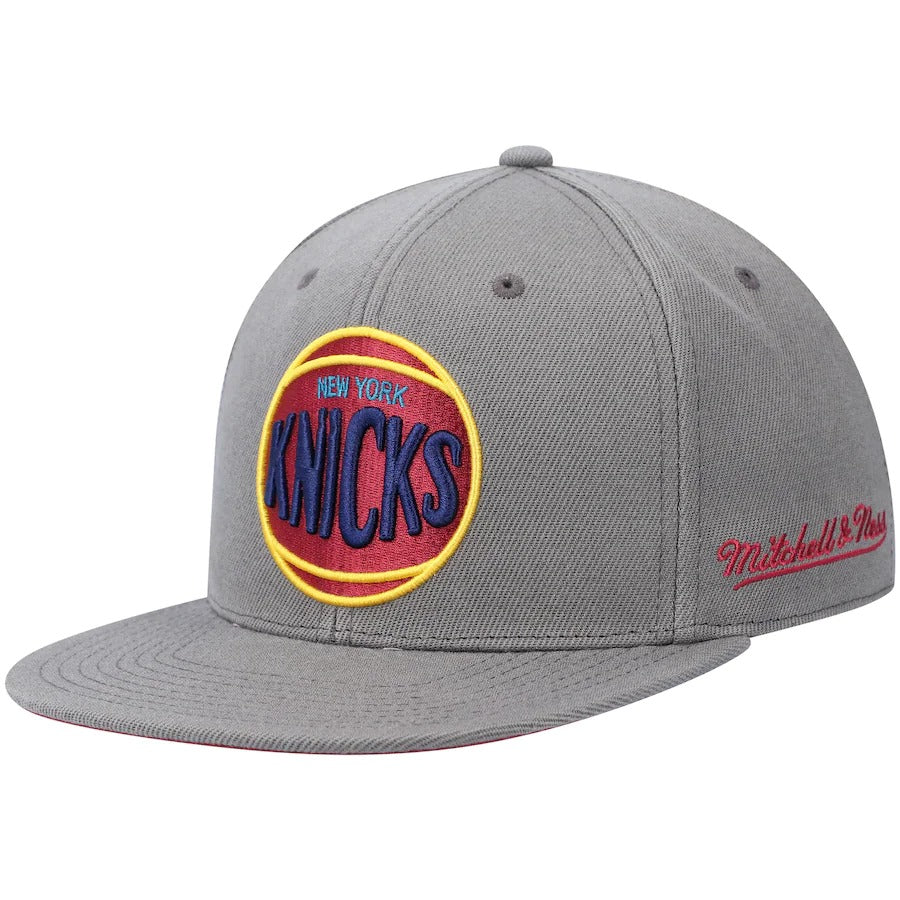 Mitchell & Ness New York Knicks Charcoal Hardwood Classics Carbon Cabernet 50th Anniversary Fitted Hat