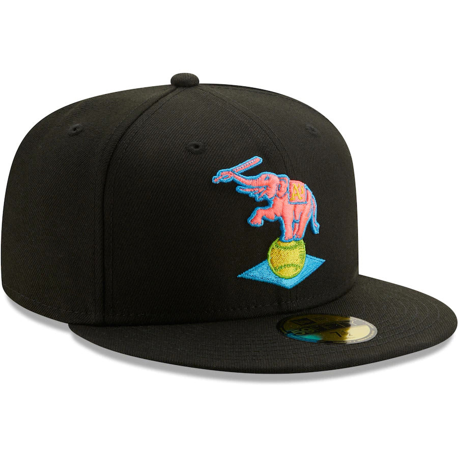 New Era Oakland Athletics Black Glow Undervisor 59FIFTY Fitted Hat