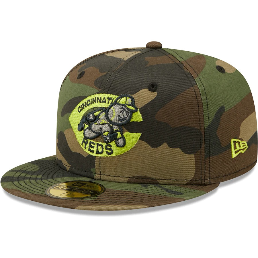 New Era Cincinnati Reds Camo Cooperstown Collection 1975 World Series Woodland Reflective Undervisor 59FIFTY Fitted Hat