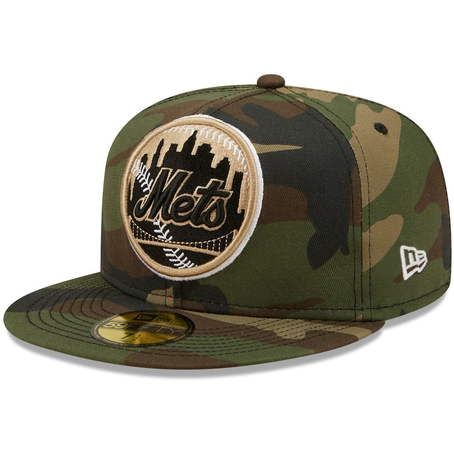 New Era New York Mets Camo Shea Stadium Final Season Flame Undervisor 59FIFTY Fitted Hat