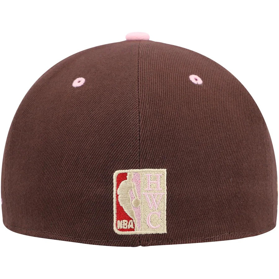 Mitchell & Ness New York Knicks Brown 1998 All-Star Weekend Hardwood Classics Brown Sugar Bacon Fitted Hat