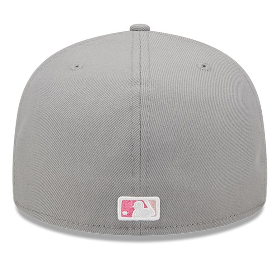 New Era Cleveland Guardians Gray 2022 Mother's Day On-Field 59FIFTY Fitted Hat