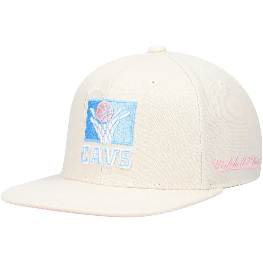 Mitchell & Ness x Lids Cleveland Cavaliers Cream NBA Draft Hardwood Classics Cake Pop Fitted Hat