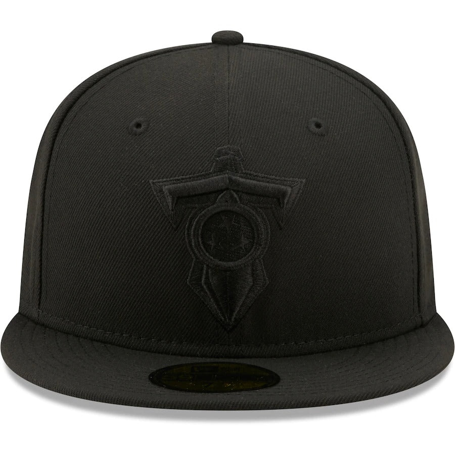 New Era Tennessee Titans Black on Black Alternate Logo 59FIFTY Fitted Hat
