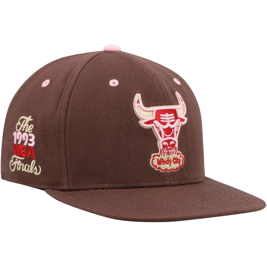 Mitchell & Ness Chicago Bulls Brown 1993 NBA Finals Hardwood Classics Brown Sugar Bacon Fitted Hat