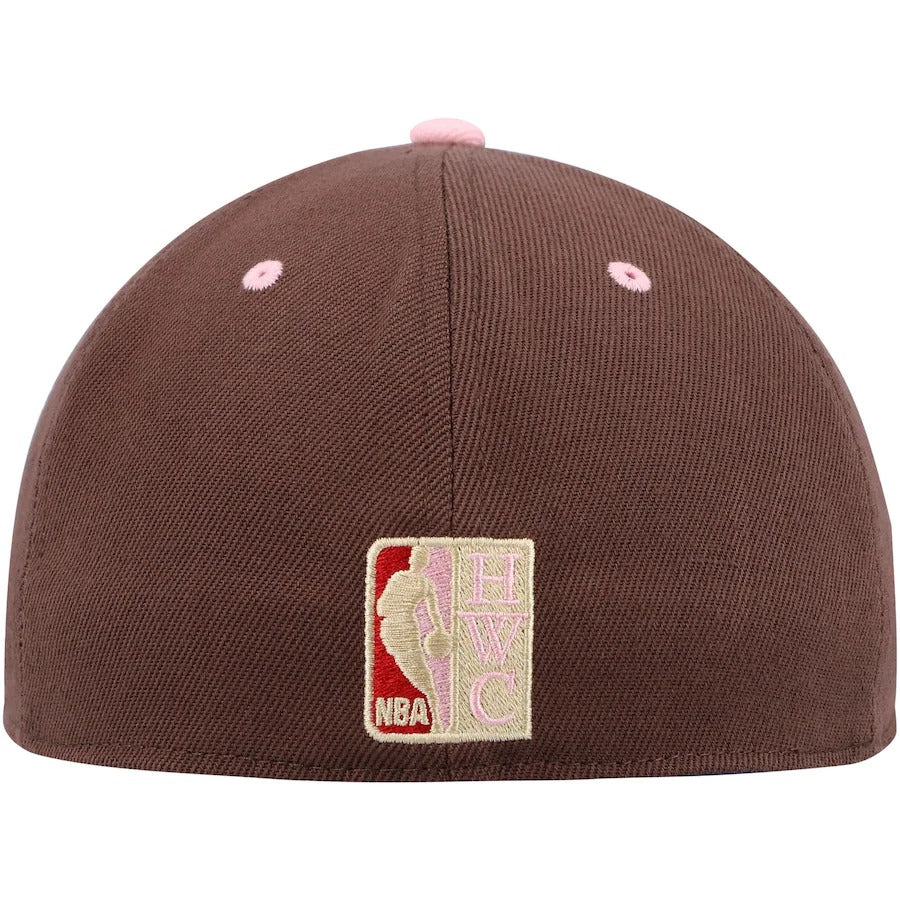 Mitchell & Ness Chicago Bulls Brown 1993 NBA Finals Hardwood Classics Brown Sugar Bacon Fitted Hat