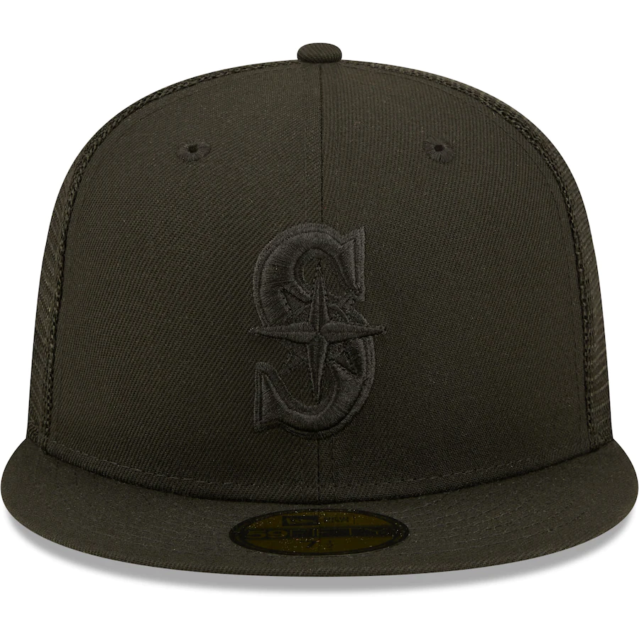 New Era Seattle Mariners Blackout Trucker 59FIFTY Fitted Hat
