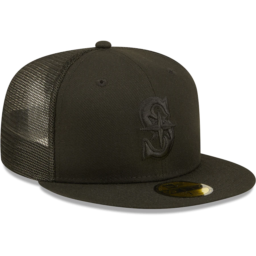New Era Seattle Mariners Blackout Trucker 59FIFTY Fitted Hat