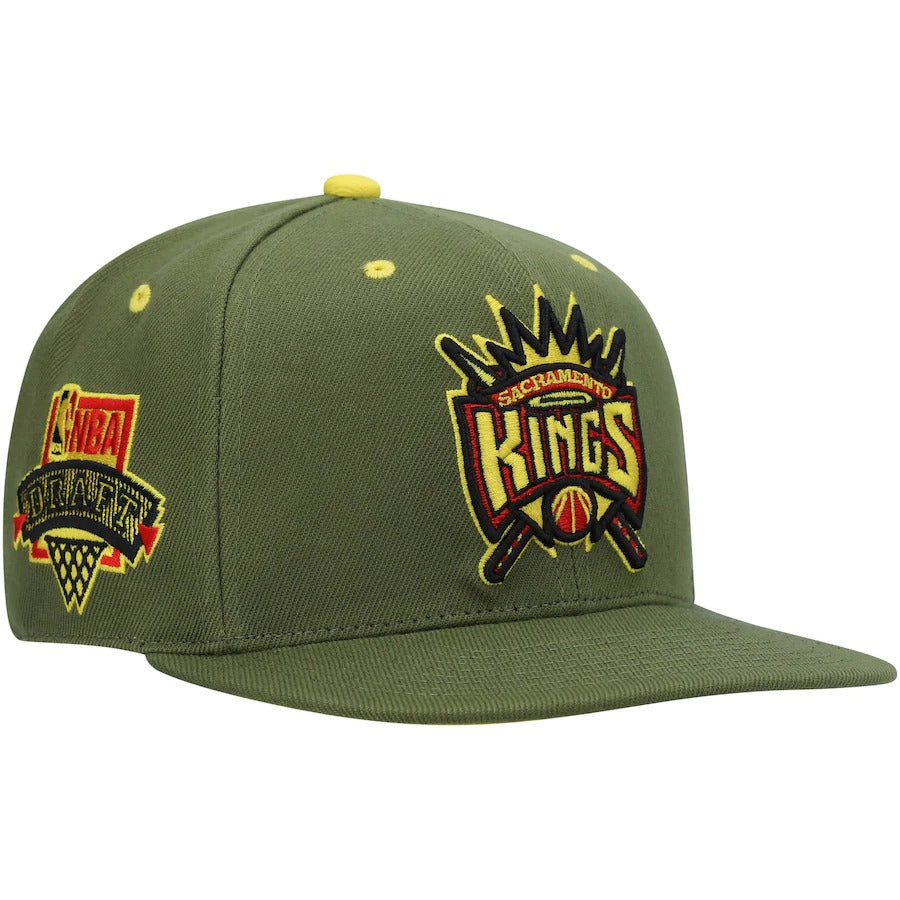 Mitchell & Ness x Lids Sacramento Kings Olive NBA Draft Hardwood Classics Dusty Fitted Hat