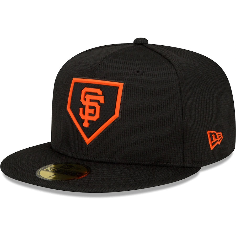 New Era San Francisco Giants Black/Orange 2022 Clubhouse 59FIFTY Fitted Hat