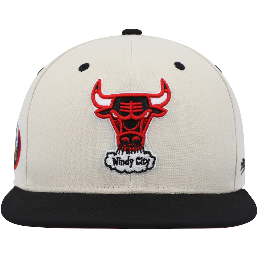 Mitchell & Ness Chicago Bulls Cream 1998 NBA Finals Hardwood Classics Fitted Hat