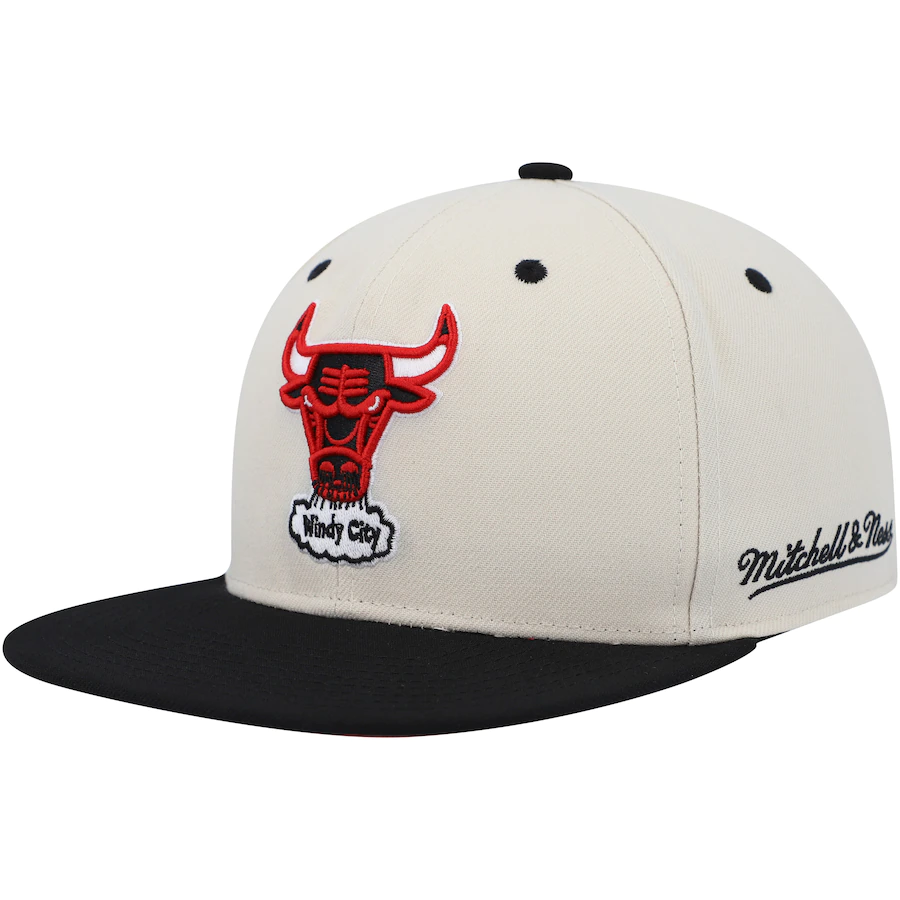 Mitchell & Ness Chicago Bulls Cream 1998 NBA Finals Hardwood Classics Fitted Hat