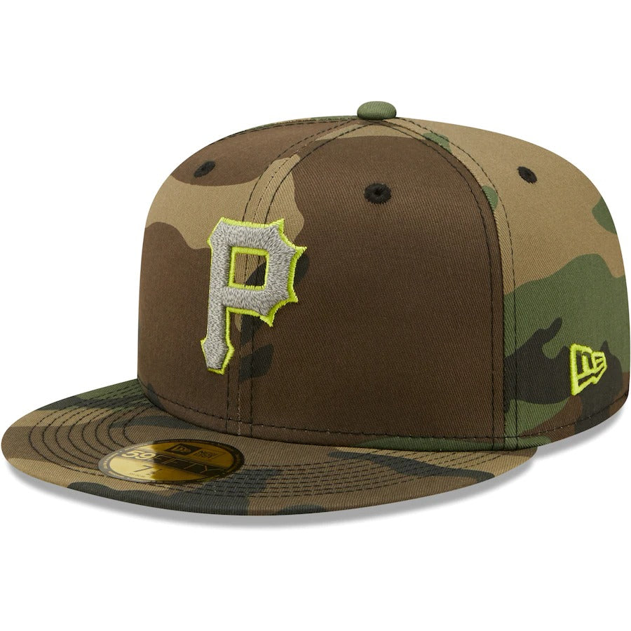 New Era Pittsburgh Pirates Camo Cooperstown Collection 76th World Series Woodland Reflective Undervisor 59FIFTY Fitted Hat