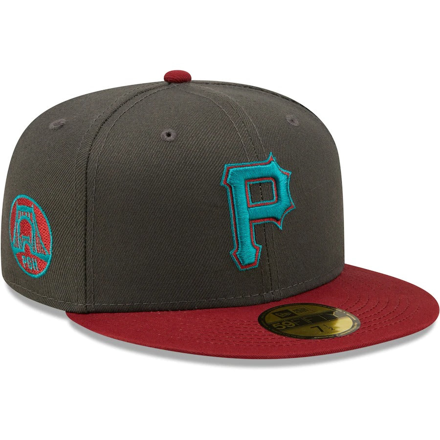 New Era Pittsburgh Pirates Graphite/Cardinal Roberto Clemente Bridge Titlewave 59FIFTY Fitted Hat
