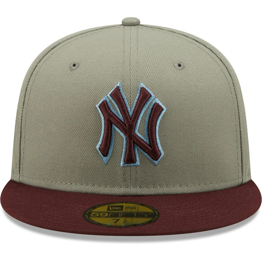 New Era New York Yankees Misty Maroon 1999 World Series Blue Undervisor 59FIFTY Fitted Hat