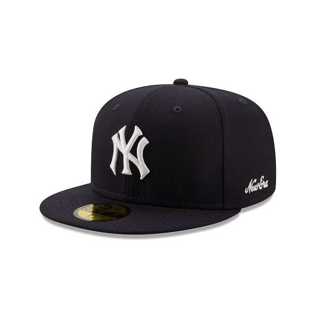 New Era New York Yankees 1977 Logo History 59FIFTY Fitted Hat